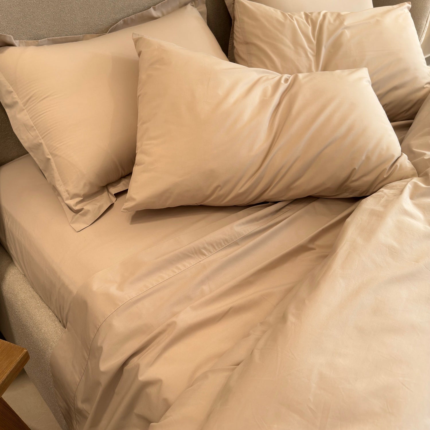 Step by step guide on how to refresh you room for fall🍂!